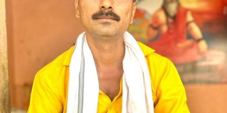 अतिवृष्टीमुळे गेला बळी, ४५ वर्षीय शेतकऱ्याने उचलले टोकाचे पाऊल