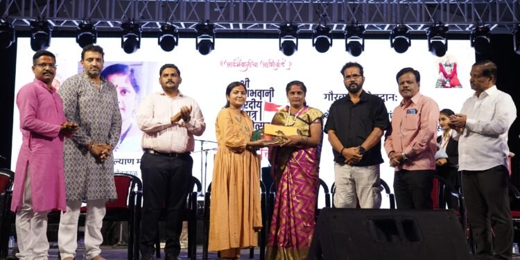 शारदीय नवरात्र महोत्सवात रंगले लोकसंगीताचे आख्यान