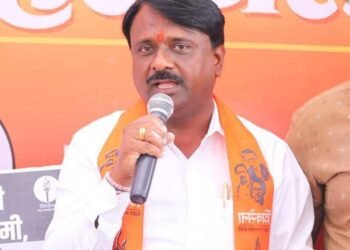 नामधारी आमदार…लाचार महसूल प्रशासन ?…