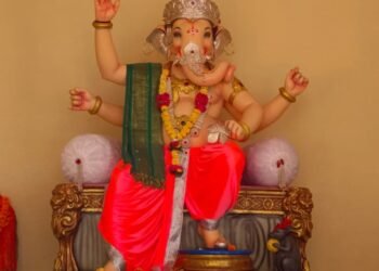 पावणाऱ्या’ गणपतीची नव्या सभामंडपात प्रतिष्ठापना; जय मल्हार तरुण मंडळाचा स्तुत्य उपक्रम